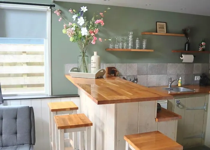 Сasa de vacaciones Have A Stay! - Trendy Carpe Diem Met Eigen Tuin